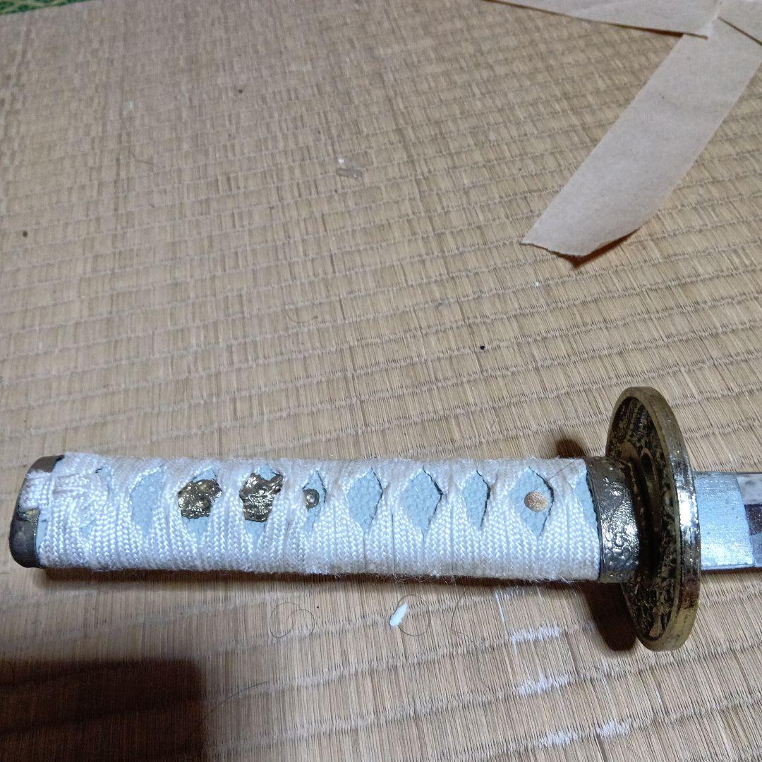 模造刀の太刀と小太刀と木刀の三本セット