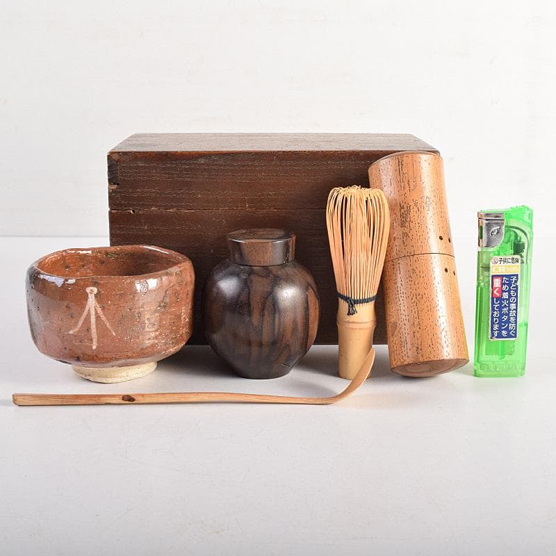 茶道具　時代　桐木地　茶箱　赤楽茶碗　黒柿茶壷など　五点　一式　D　R8789