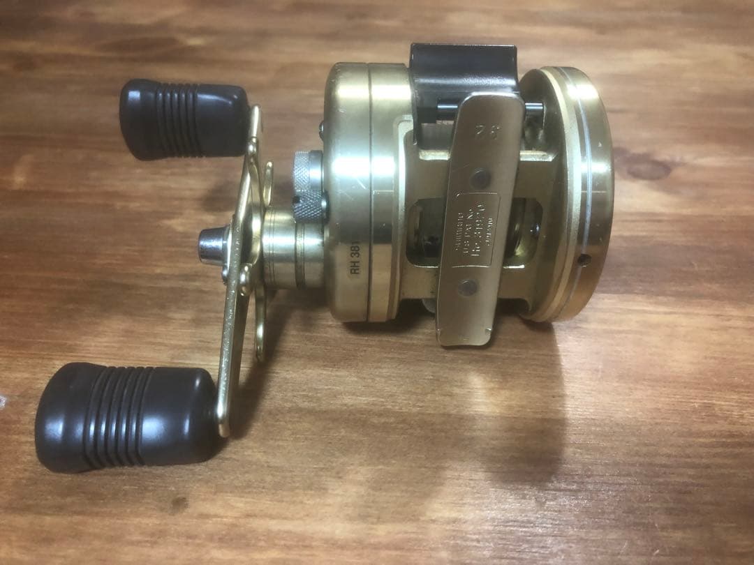 SHIMANO カルカッタ201XT
