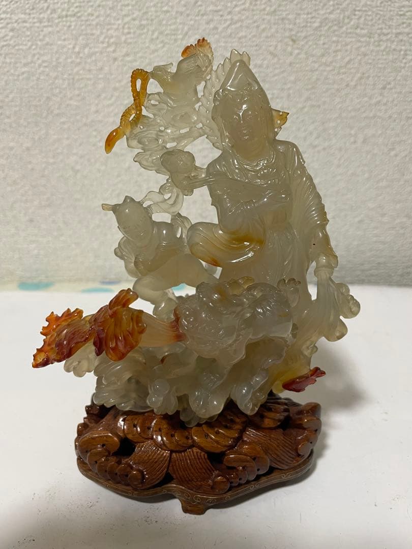 中国美術　置物　玉石　瑪瑙　メノウ　美しい彫刻