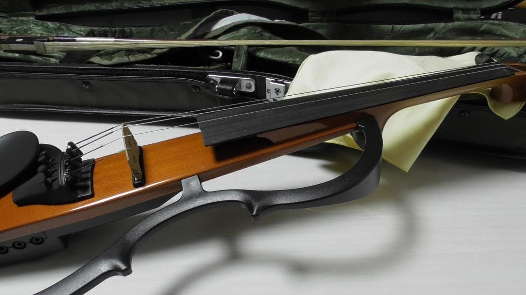 YAMAHA SV-100 　サイレント　バイオリン　Ｎ085