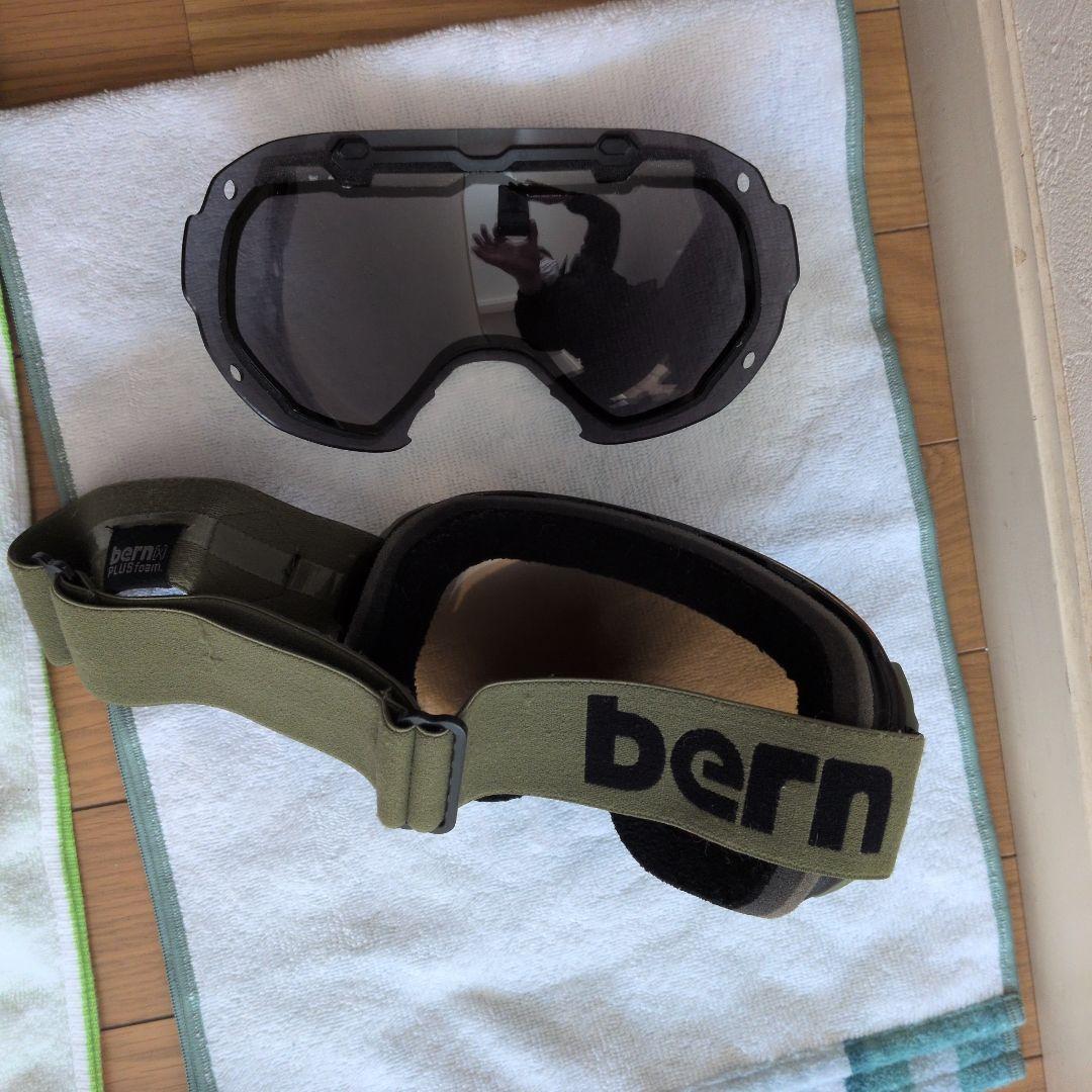 スノボ（ヘルメット、ゴーグル）セット