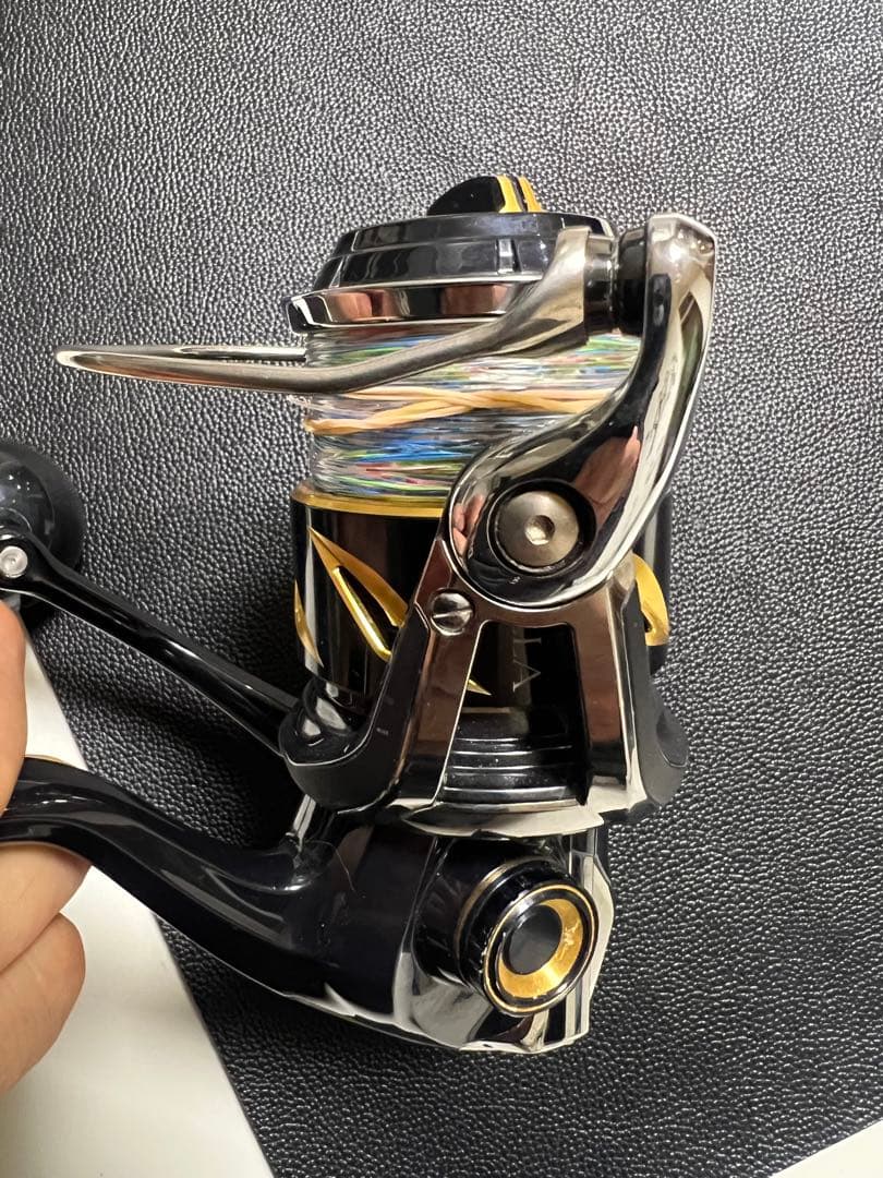 STELLA SW8000HGC スピニングリール