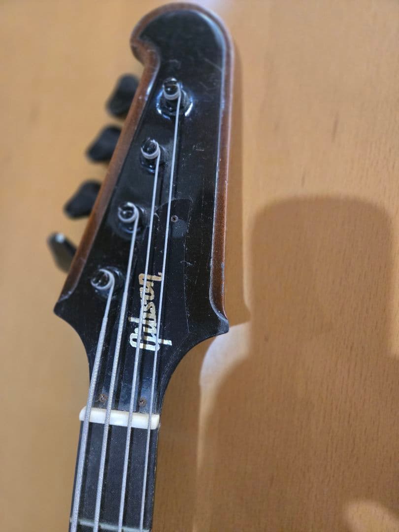 Gibson Thunderbird （97年製中古）ケース有