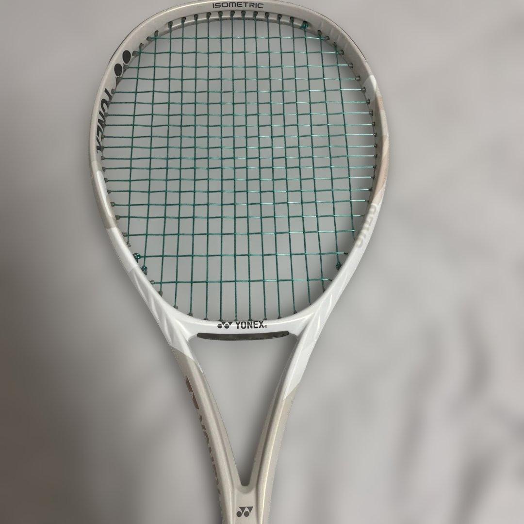 ヨネックス　VCORE100