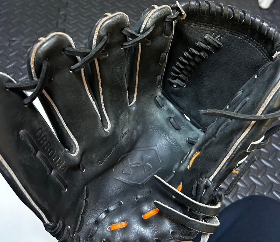 Under Armour 硬式グローブ 黒