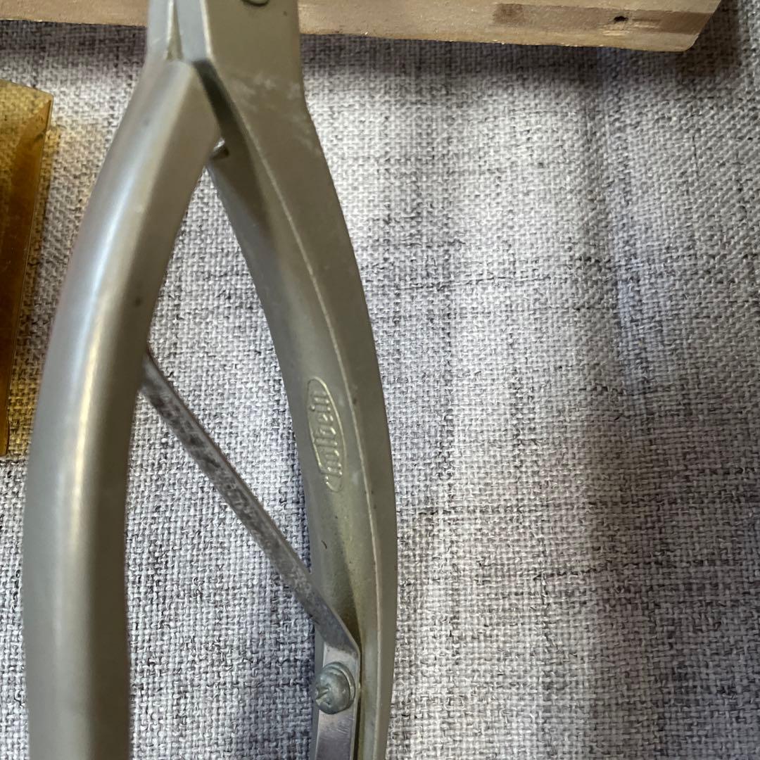 キャンバス木枠F6 F8 F10 プライヤー　クリップ　13点セット