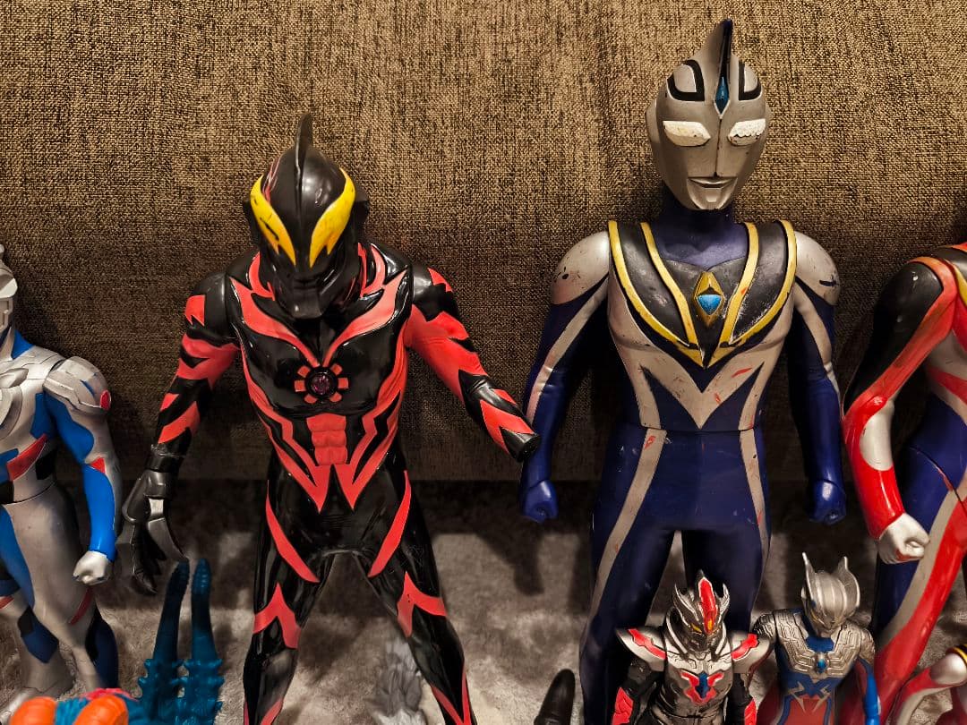 ​【豪華25点】希少ウルトラサウンドフィギュア4体 ＆ ソフビ・メダルまとめ売り