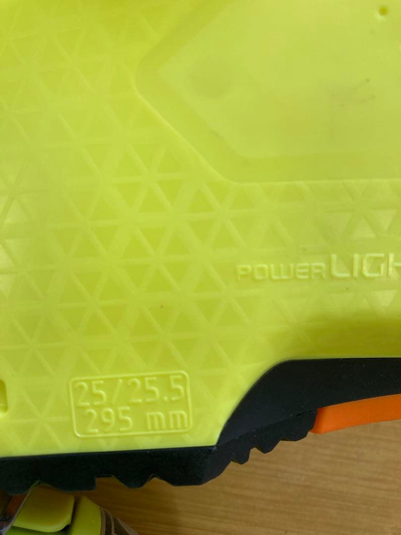 Tecnica Zero G Guide Pro スキーブーツ イエロー25.5