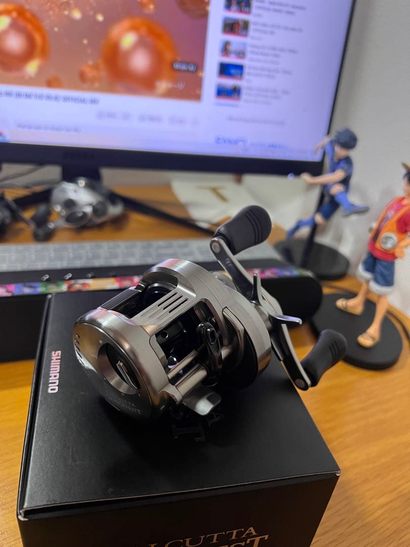 リール SHIMANO CALCUTTA CONQUEST DC201