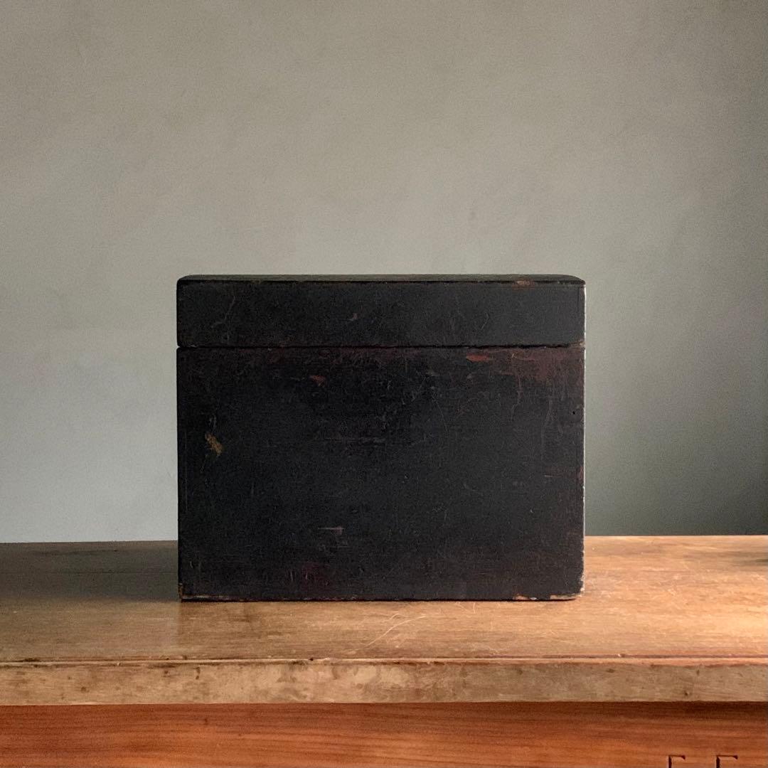 日本の古道具 古い 木箱 塗りの箱 古道具 アンティーク オブジェ