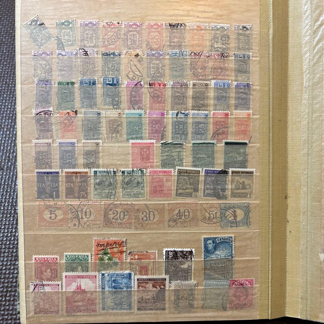海外切手　使用済切手　まとめ　コレクションブック　20ページ