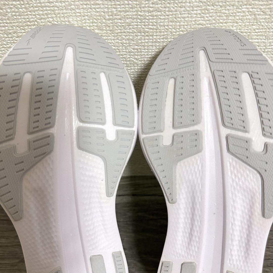 訳あり未使用 BROOKS ハイペリオンエリート2 ランニングシューズ 24cm