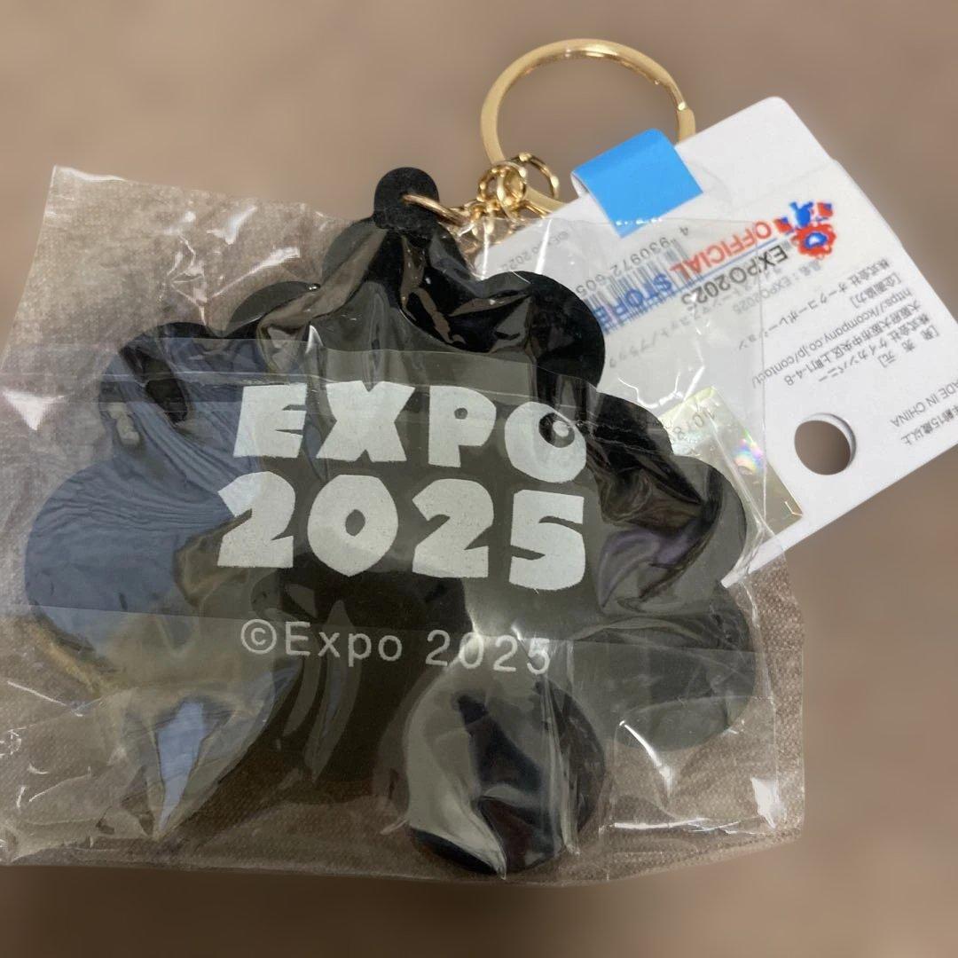 ミャクミャク　ラインストーン　黒　ブラック　関西万博　キーホルダー