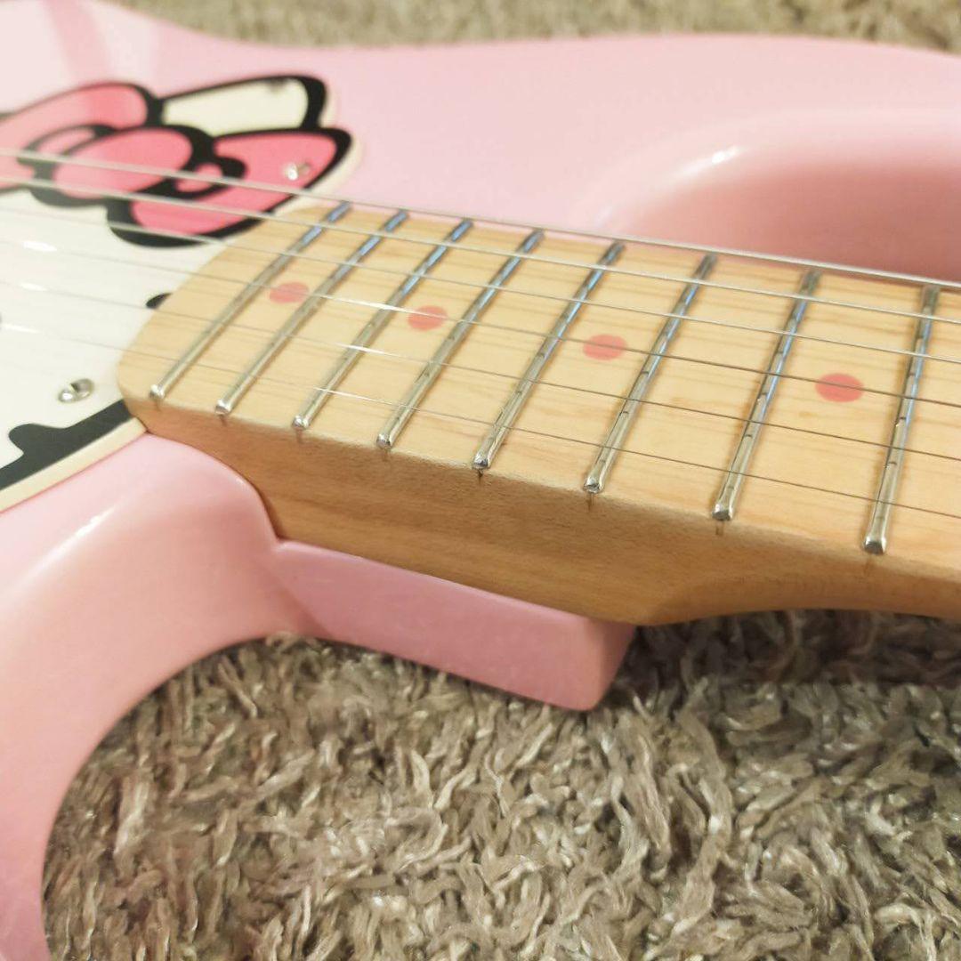 SQUIER エレキギター ストラトキャスタータイプ HELLO KITTY