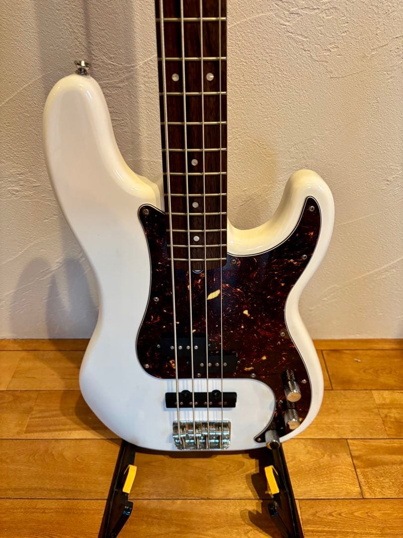 【極美品】Squier by Fender PJ ホワイト