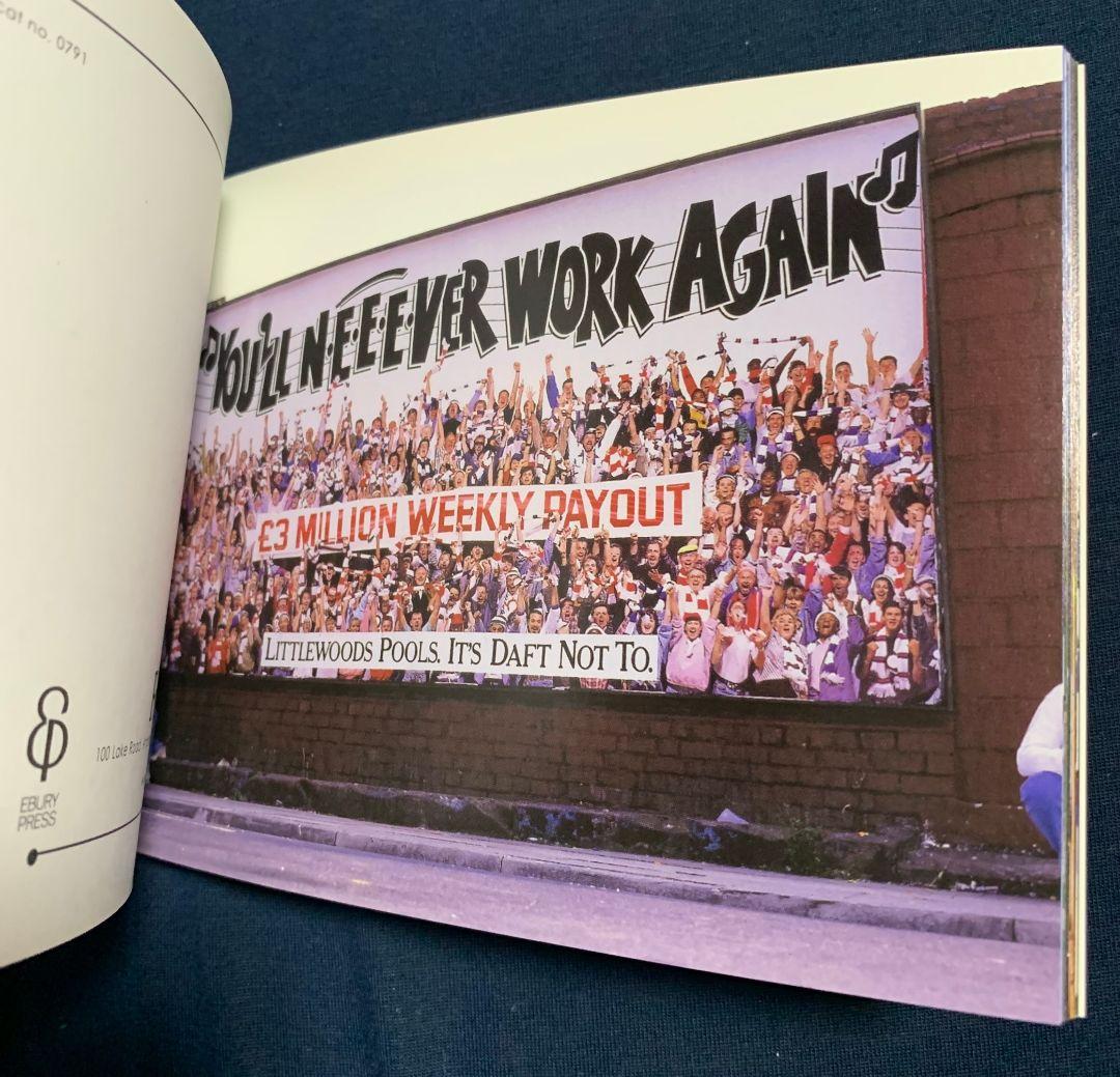 入手不可能MORE THAN A MATCH 郷愁の英国FOOTBALL写真集