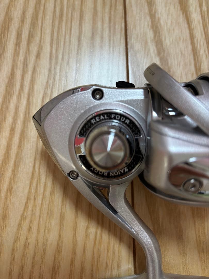 DAIWA CALDIA 4000 ダイワ カルディア リール