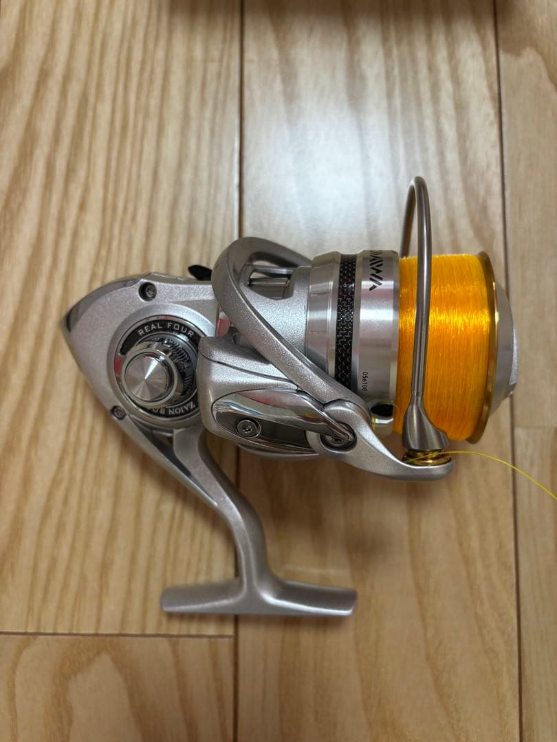 DAIWA CALDIA 4000 ダイワ カルディア リール