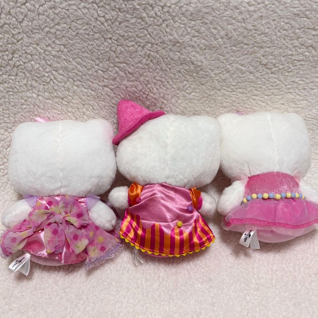 ハローキティ　USJ ぬいぐるみ　ストラップ　レトロ　まとめ　ドレス　下まつ毛
