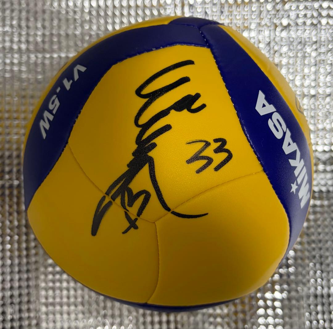 ✴︎全日本女子バレーボール佐藤淑乃•石川真佑•和田由紀子•宮部藍梨•秋本美空サイン