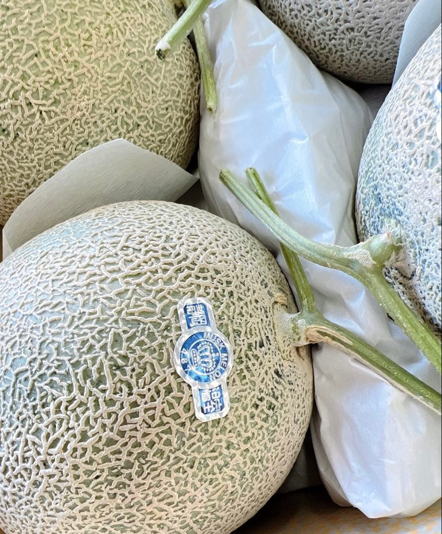 最高級クラウンメロン　6-7kg以上　温室マスクメロン　マスクメロン