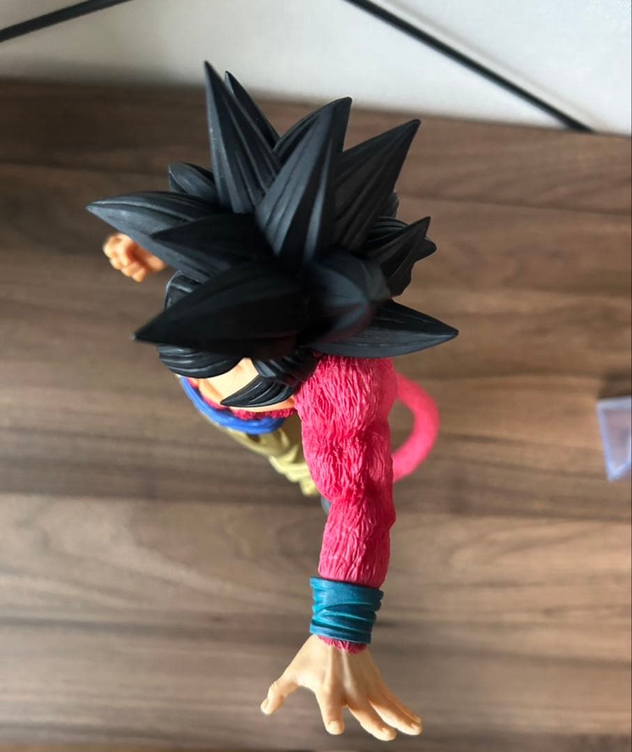 ドラゴンボール フィギュア 孫悟空GT超サイヤ人4 超サイヤ人3 黄金大猿