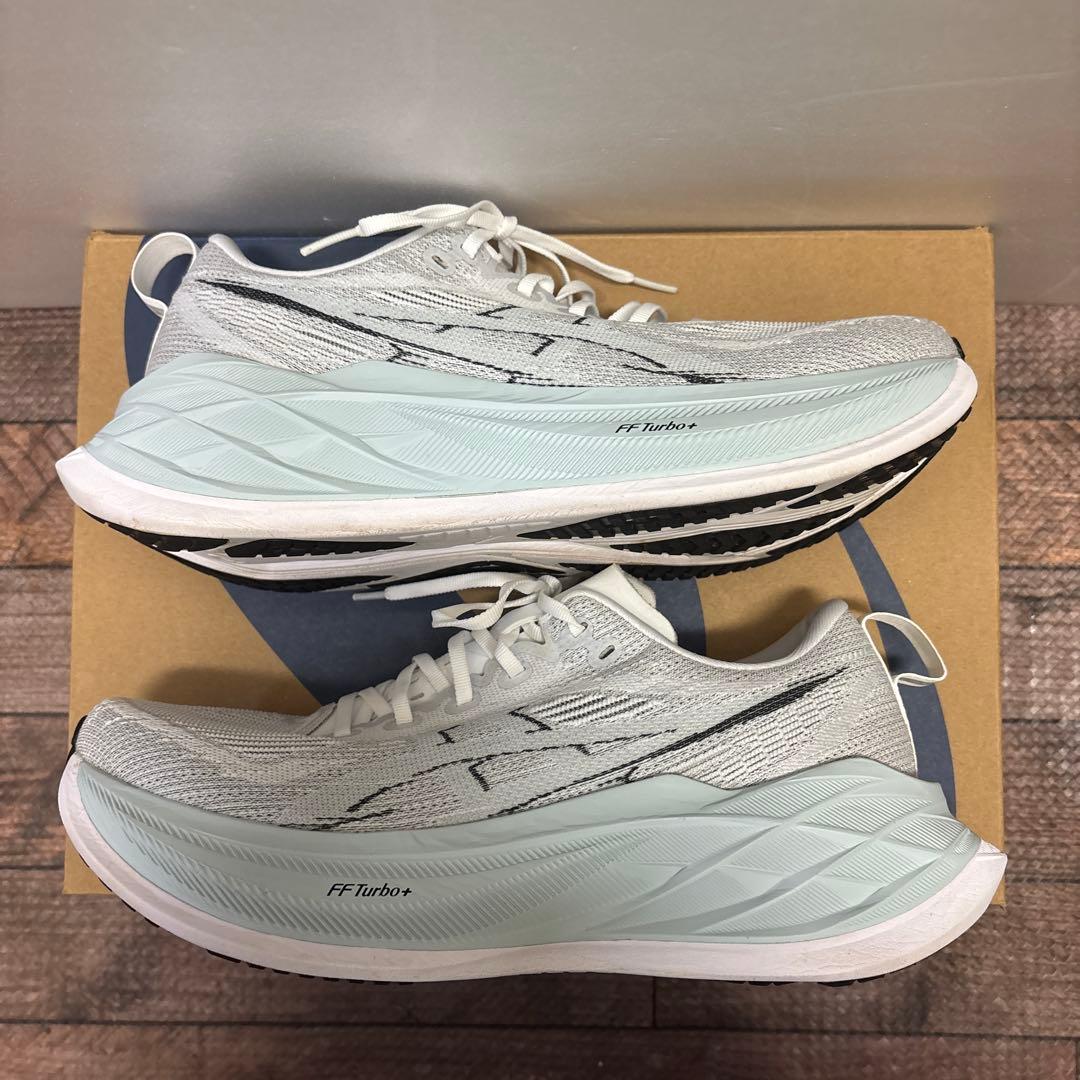 ASICSスーパーブラスト2 (27.0cm)