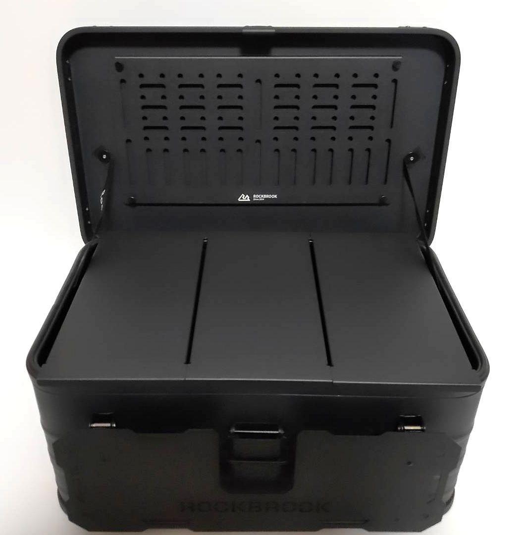 新品送料込み　 アルミコンテナ　30L　フルカスタム　ブラックカラー　キャンプ