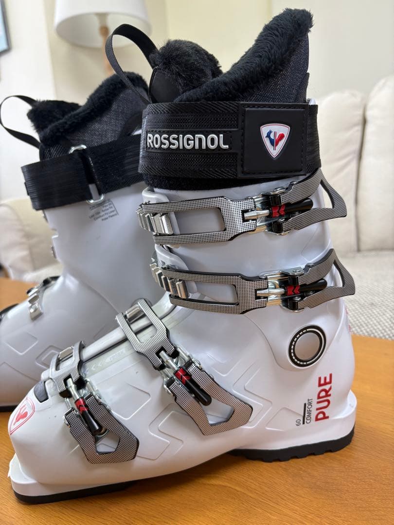 ロシニョール スキーブーツ23.5cm 美品 収納バッグ付