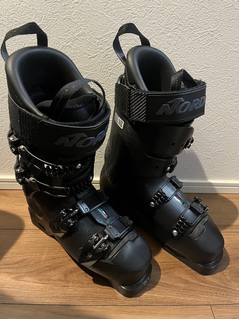 Nordica Dobermann 5 M.L.C. 25.5cm 新品未使用品