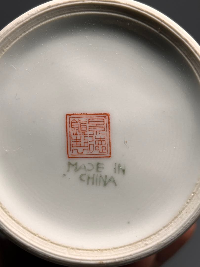 中国古美術　江西景徳鎮　花瓶　花立　インテリア　手描き　美品　陶芸　高さ25cm