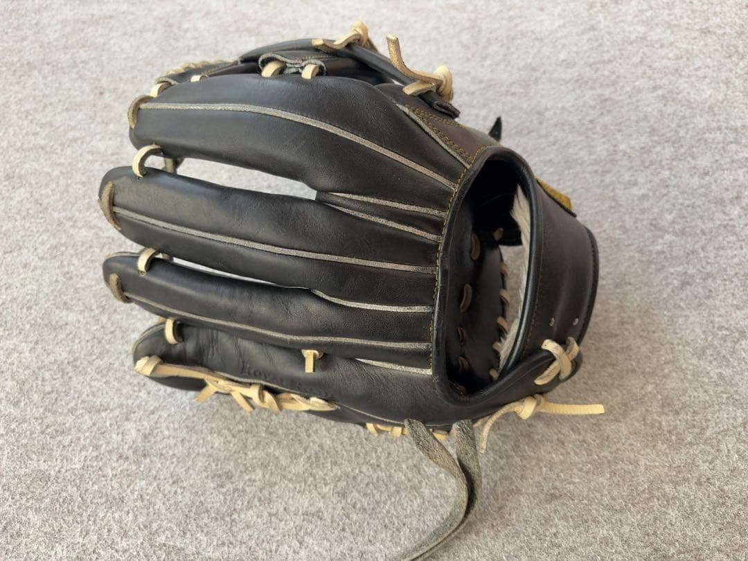 D*！様 10日限定 価格激下げオークション出品 アシックス ゴールドステージ