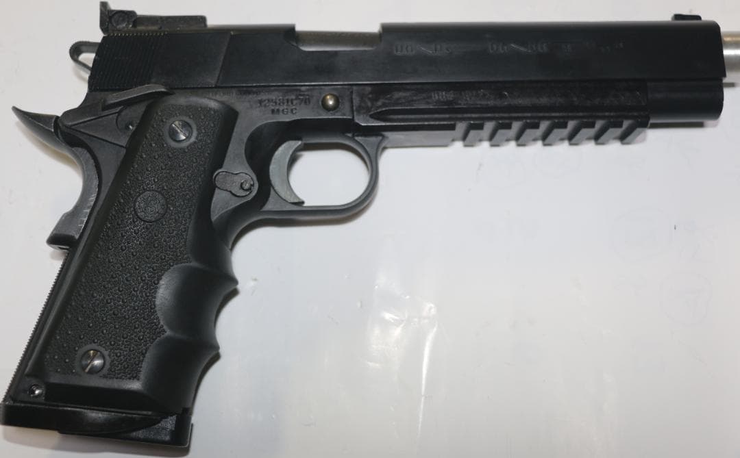 超希少ウェスタンアームズ製　ABS樹脂製モデルガン　ＳＣＷインフィニティー合法品