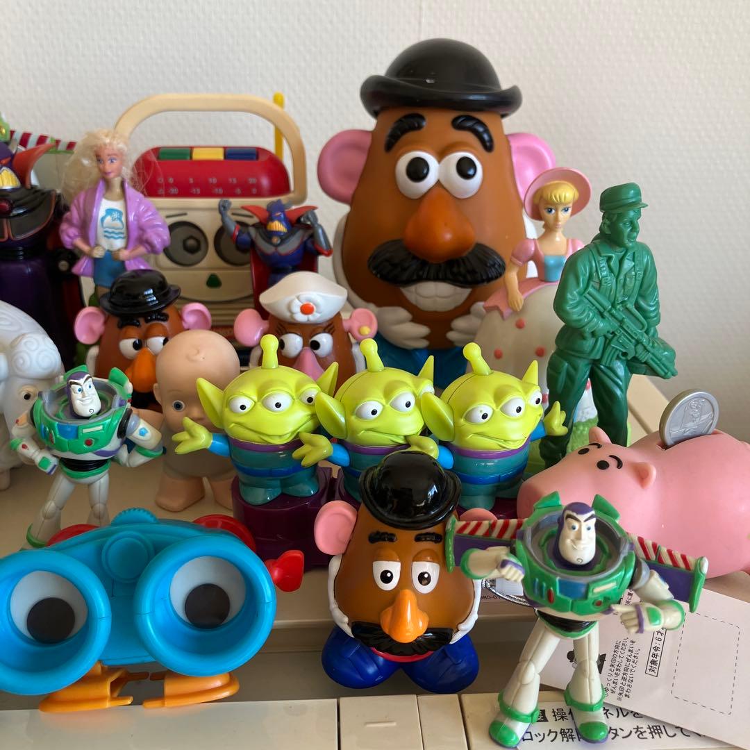 トイストーリー　ディズニー　ピクサー　フィギュア