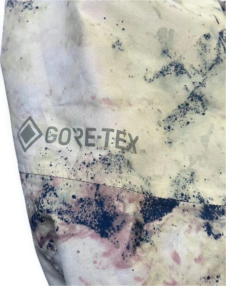 Burton [ak] バートン GORE-TEX スノボジャケット M　総柄