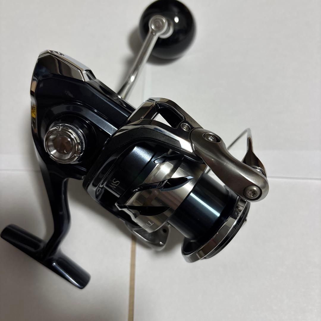 専用　Twin Power SW 5000HG スピニングリール