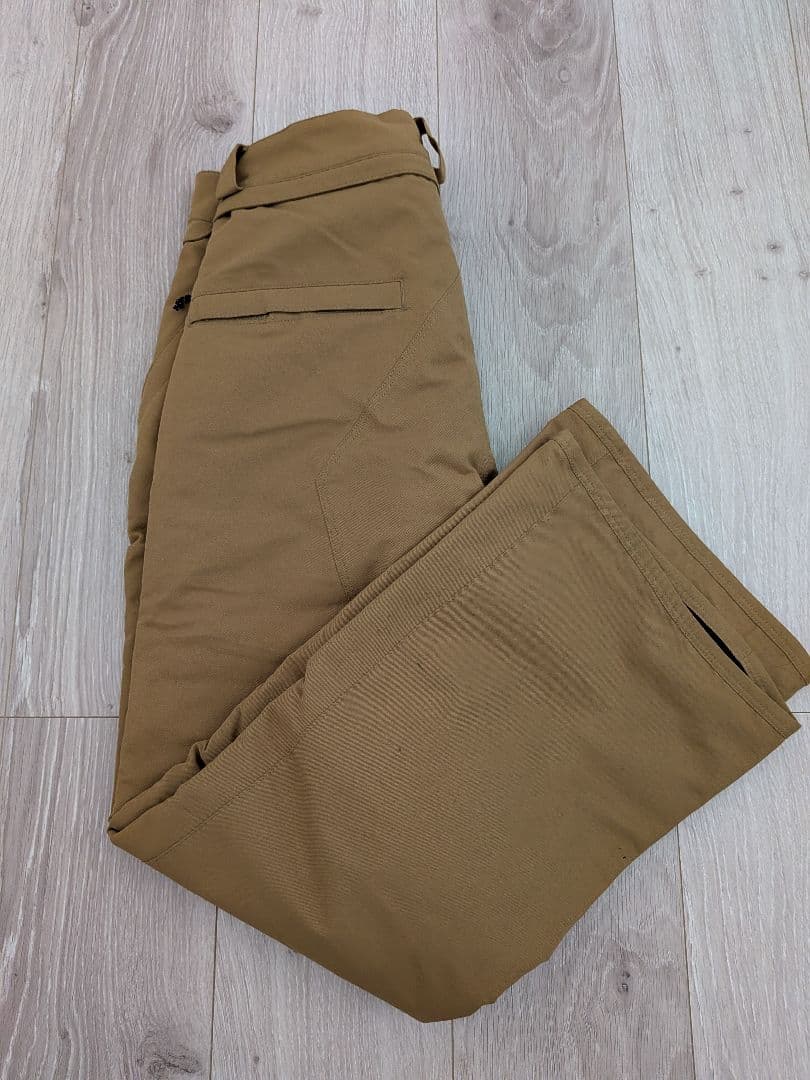 美品☆ボルコム スノーボードウェア パンツ