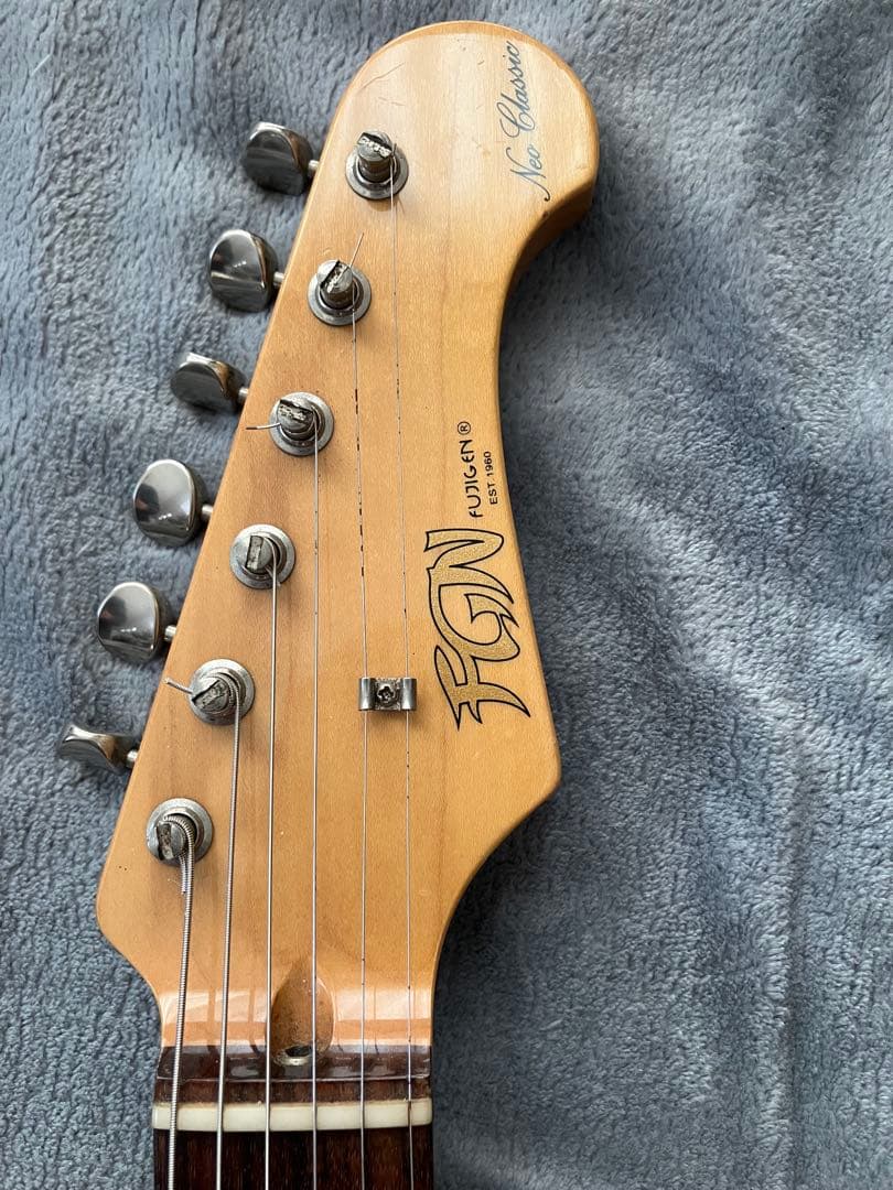 FGN FUJIGEN Neo Classic ストラト