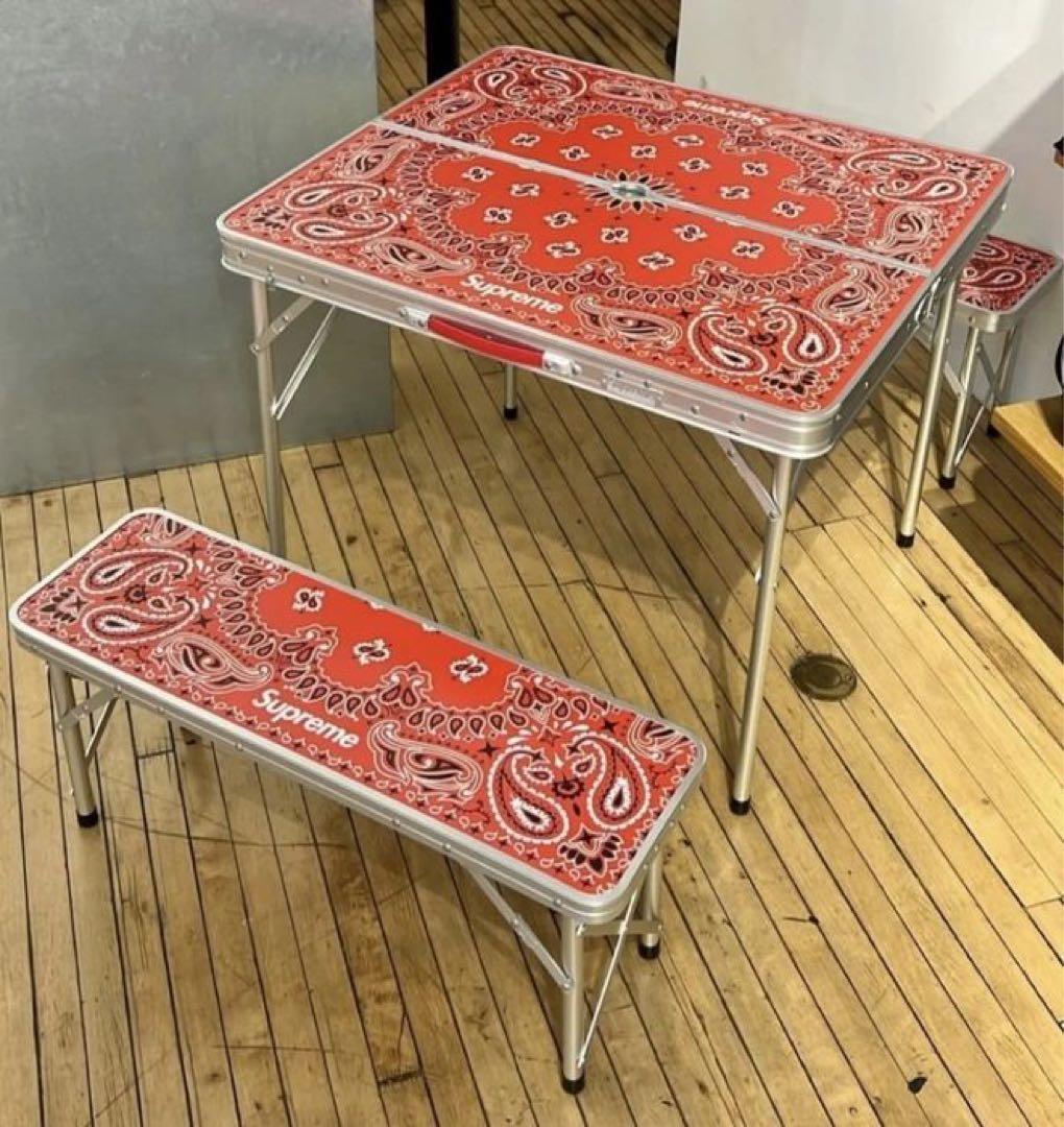 Supreme コールマン　テーブルチェアセット