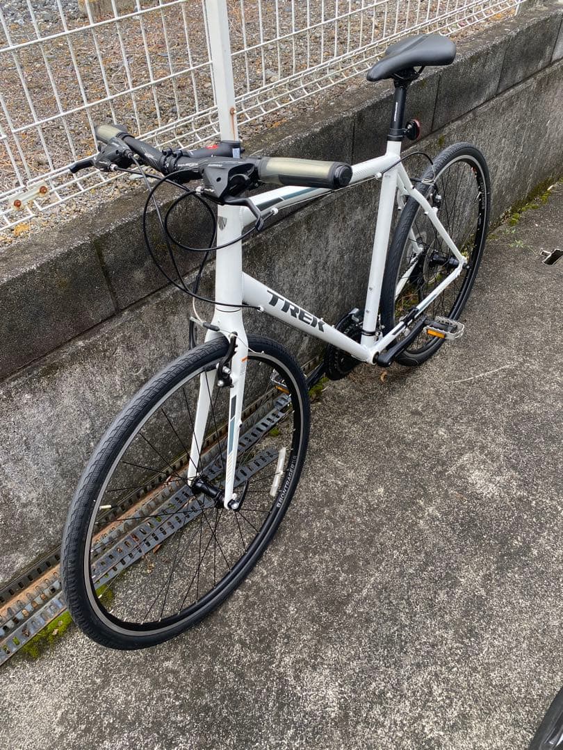 希少XLサイズ Trek FX3 クロスバイク 700C ホワイト