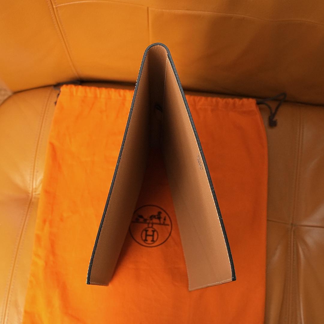 希少　美品　保存袋付き　 エルメス A4　ノートカバー　バイカラー　アジェンダ