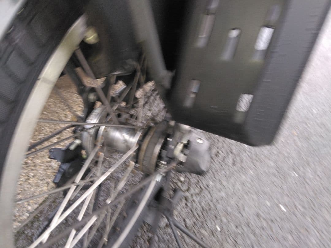 BRIDGESTONE ビッケGRI dd 両輪駆動