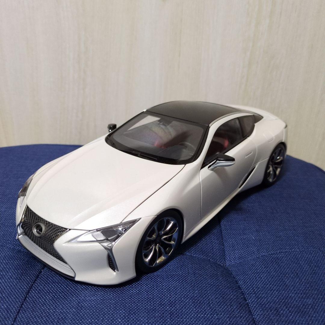 オートアート　Lexus LC500 1/18 純正　ホワイト　ジャンク