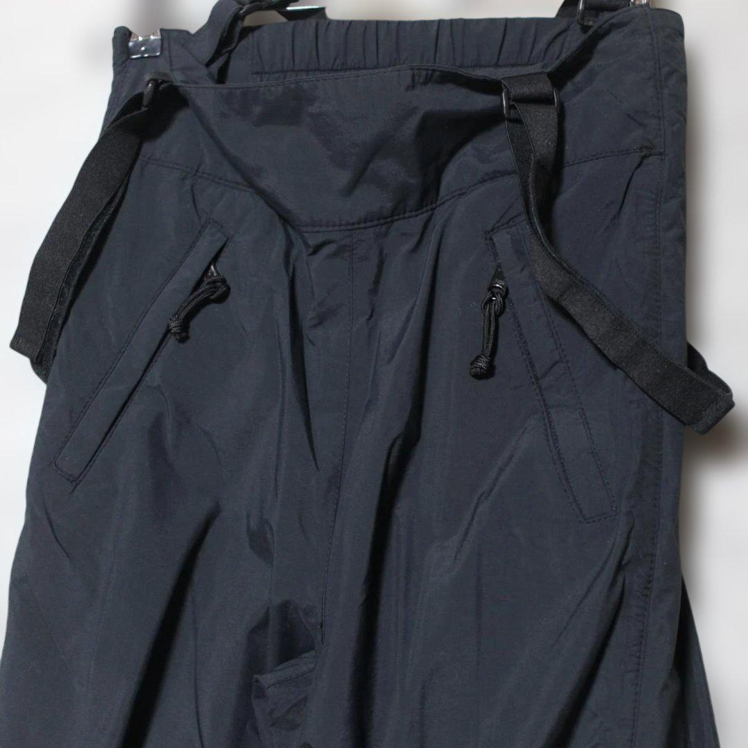 【極美品 高撥水】カナダ製 高機能 ビブパンツ【M】NAVARRO スノーパンツ