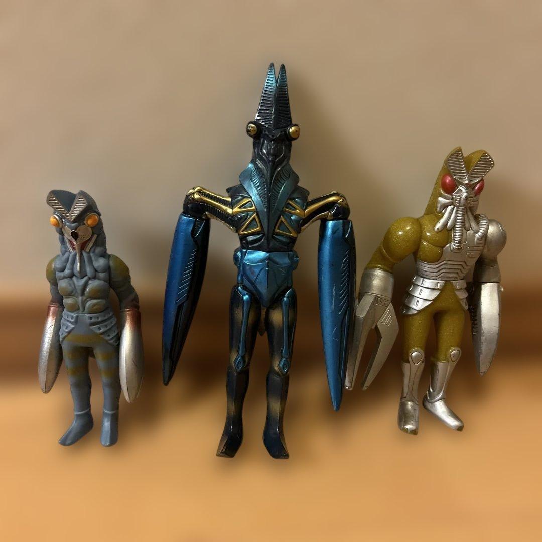 ソフビ 大量まとめ売り 129体セット