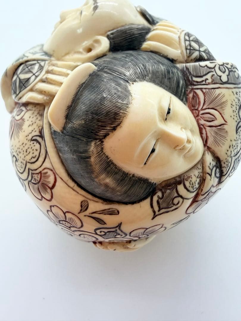 極上『浮世絵春画』 根付 置物 /重さ：300g 銘:正光 天然素材