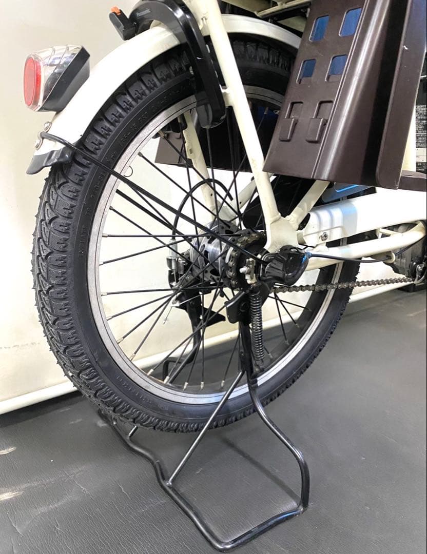 1年保証 送料無料　新型　パナソニック　ギュット　白色　人気　電動アシスト自転車