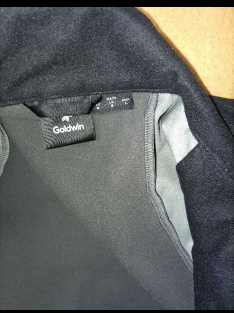 新品タグ付き 未使用保管品 ゴールドウイン GOLDWIN VEST