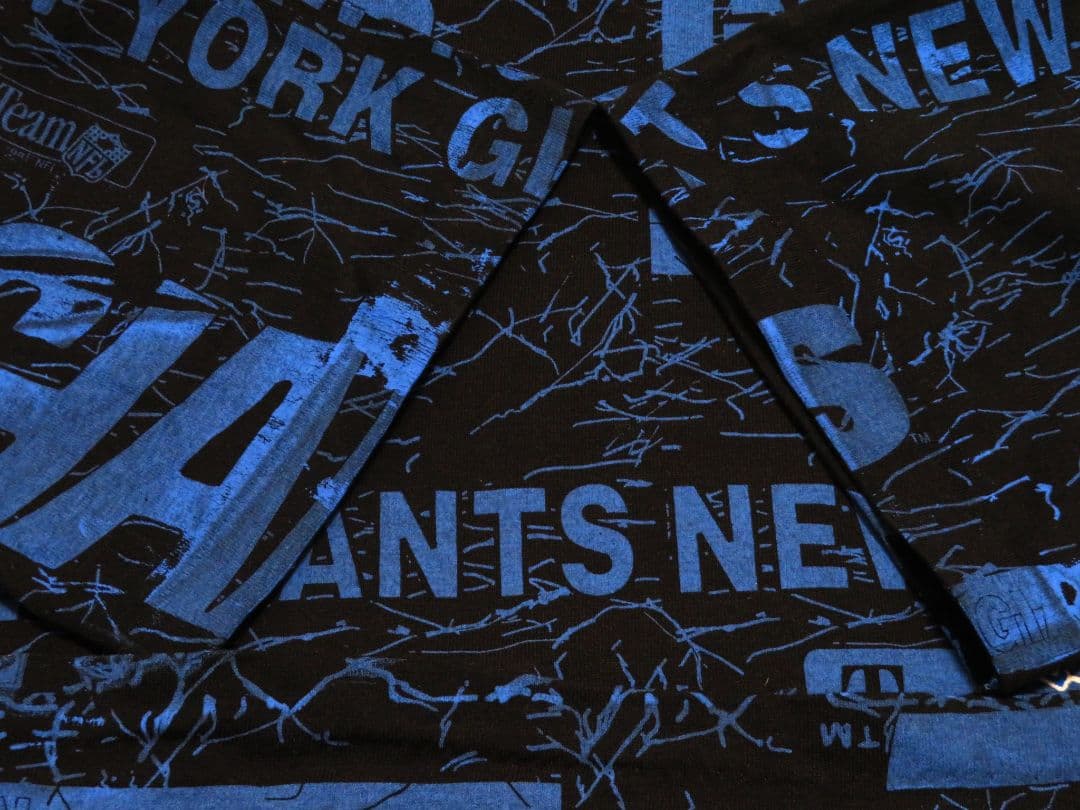 ✅️ USA製 ビンテージ NFL ジャイアンツ Tシャツ 総柄 アメフト L